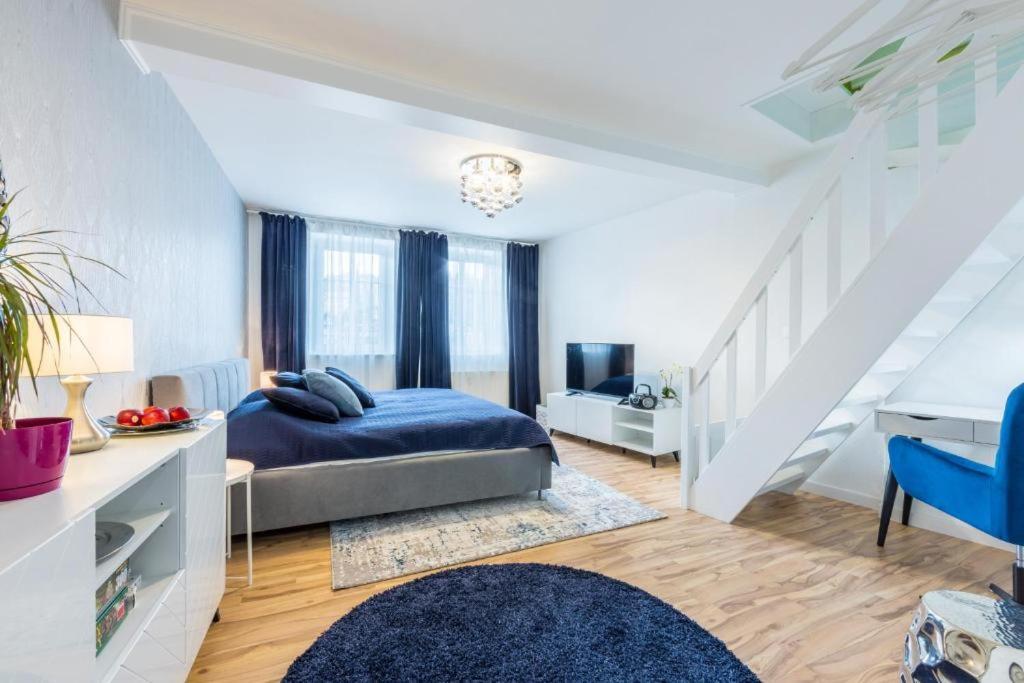 Promenade View Apartment Κάρλοβι Βάρι Εξωτερικό φωτογραφία