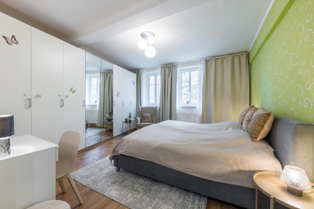 Promenade View Apartment Κάρλοβι Βάρι Εξωτερικό φωτογραφία