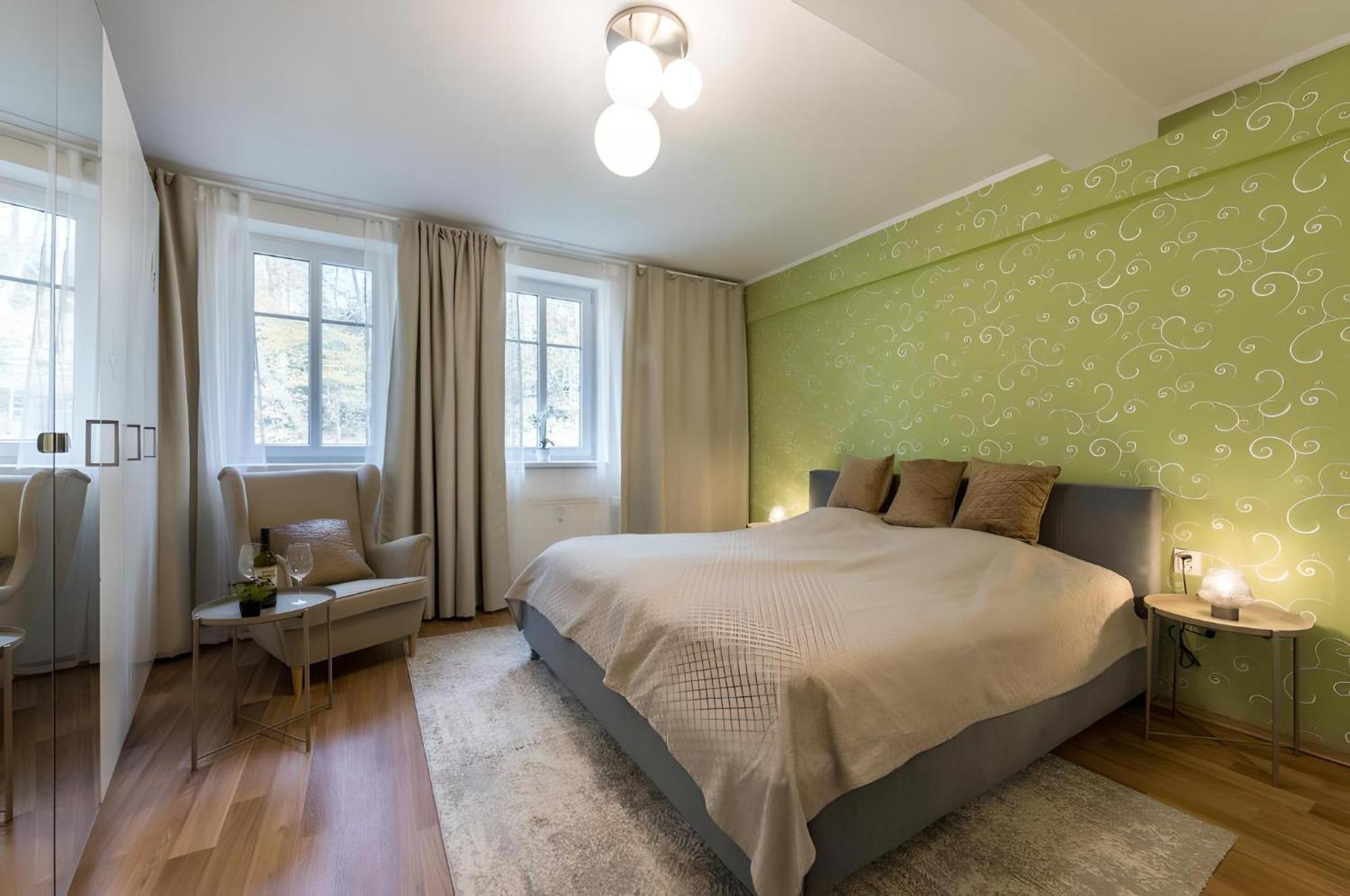 Promenade View Apartment Κάρλοβι Βάρι Εξωτερικό φωτογραφία